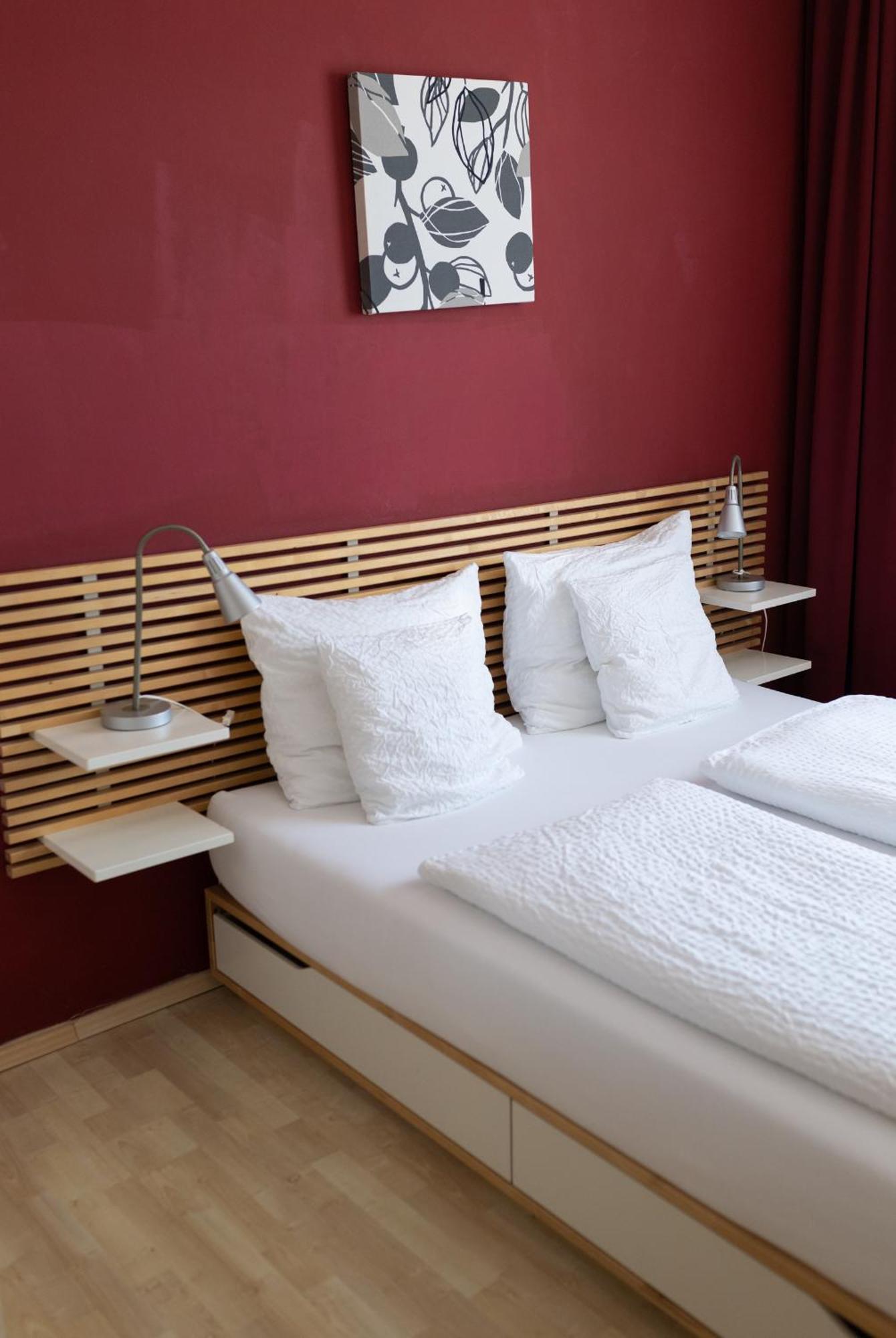 Hotel Maria Gramatneusiedl Екстер'єр фото